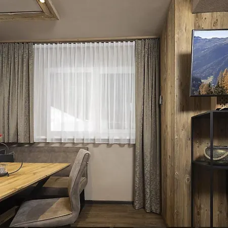 Bogner Apartment