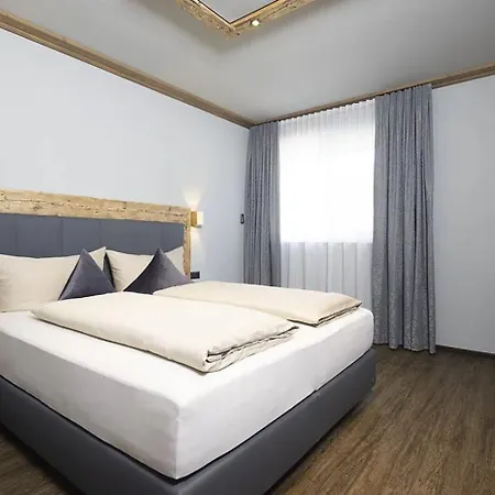 Bogner アパート *